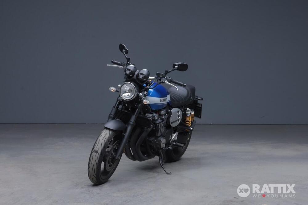 Yamaha XJR 1300 (2015 - 17) (2)
