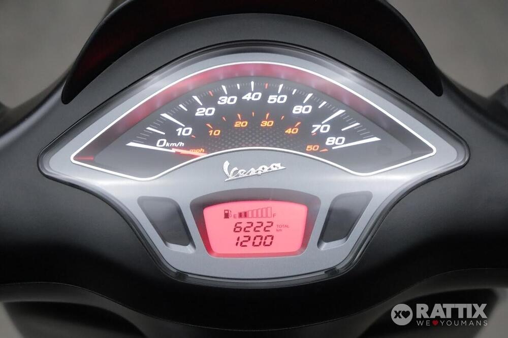 Vespa Primavera 50 4T 3v Sport (2021 - 22) (13)