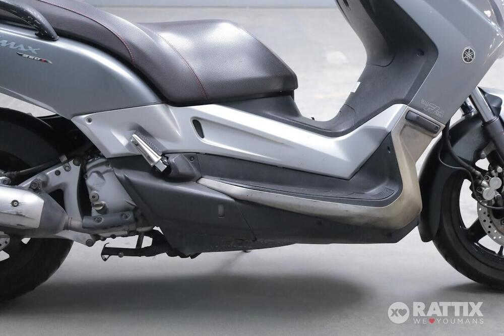 Yamaha X-Max 250 (2010 - 13) (8)