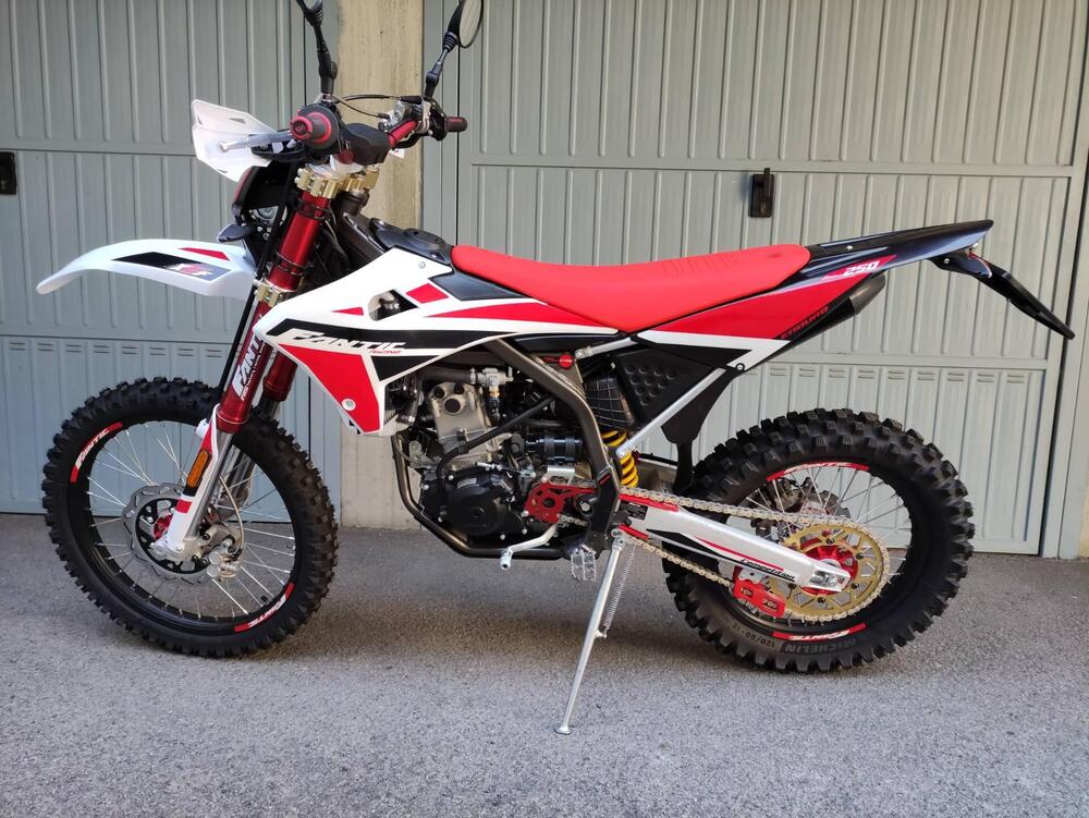 Fantic Motor XEF 250 (2023) (7)