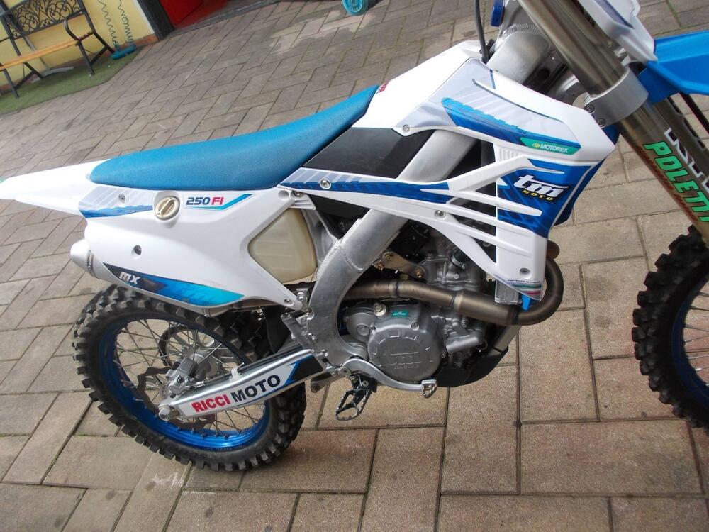 Tm Moto MX 250 ES Fi 4T (2023) (5)