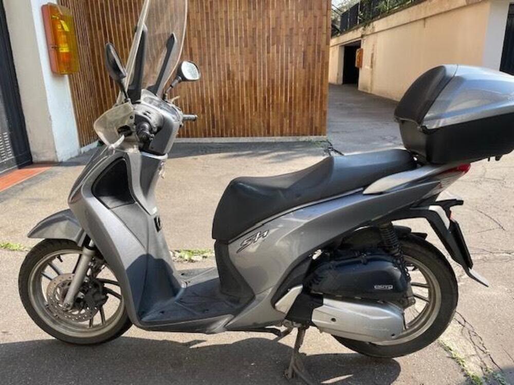 Honda SH 150i ABS (2013 - 16) (6)