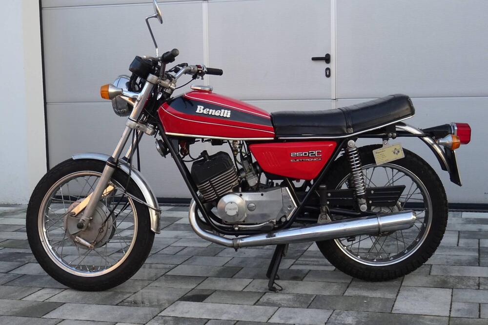 Benelli 250 2C Elettronica  (2)