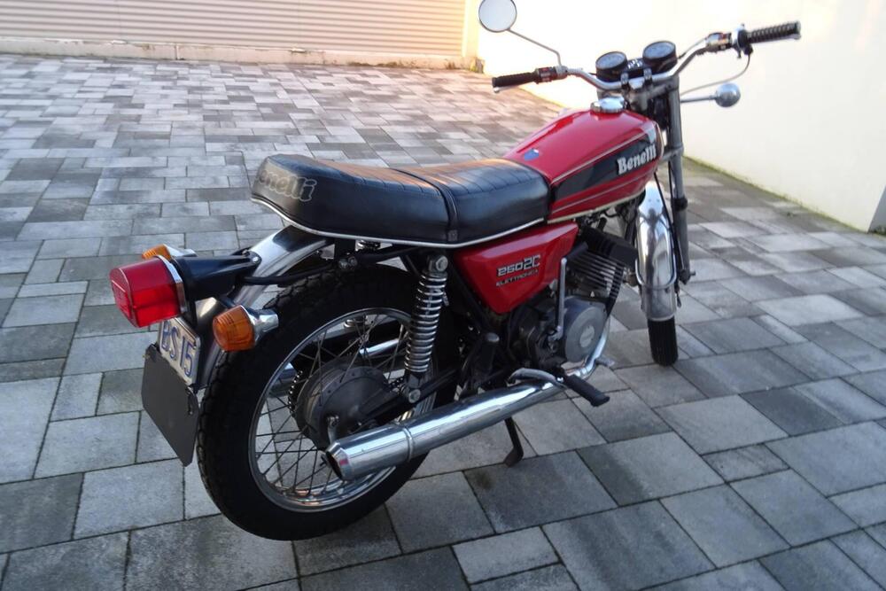 Benelli 250 2C Elettronica  (4)