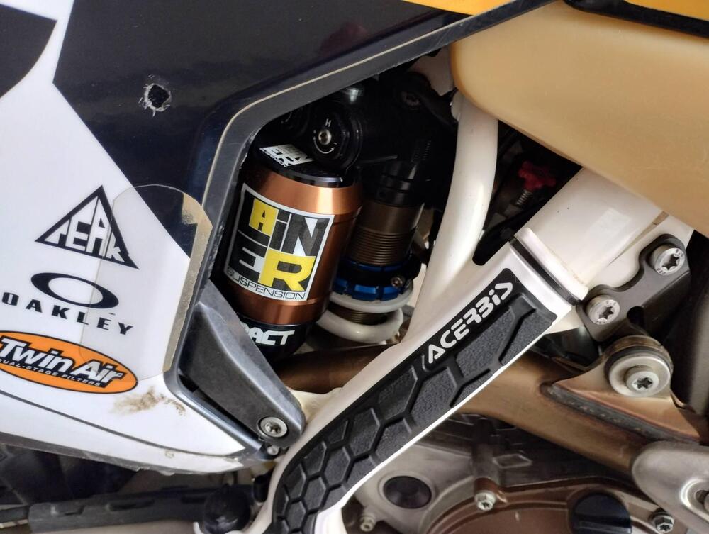 Husqvarna FE 250 (2018) (2)