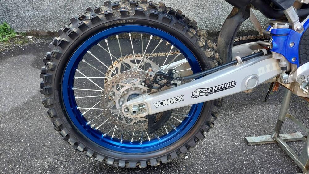 Yamaha YZ 125 (2023) (3)