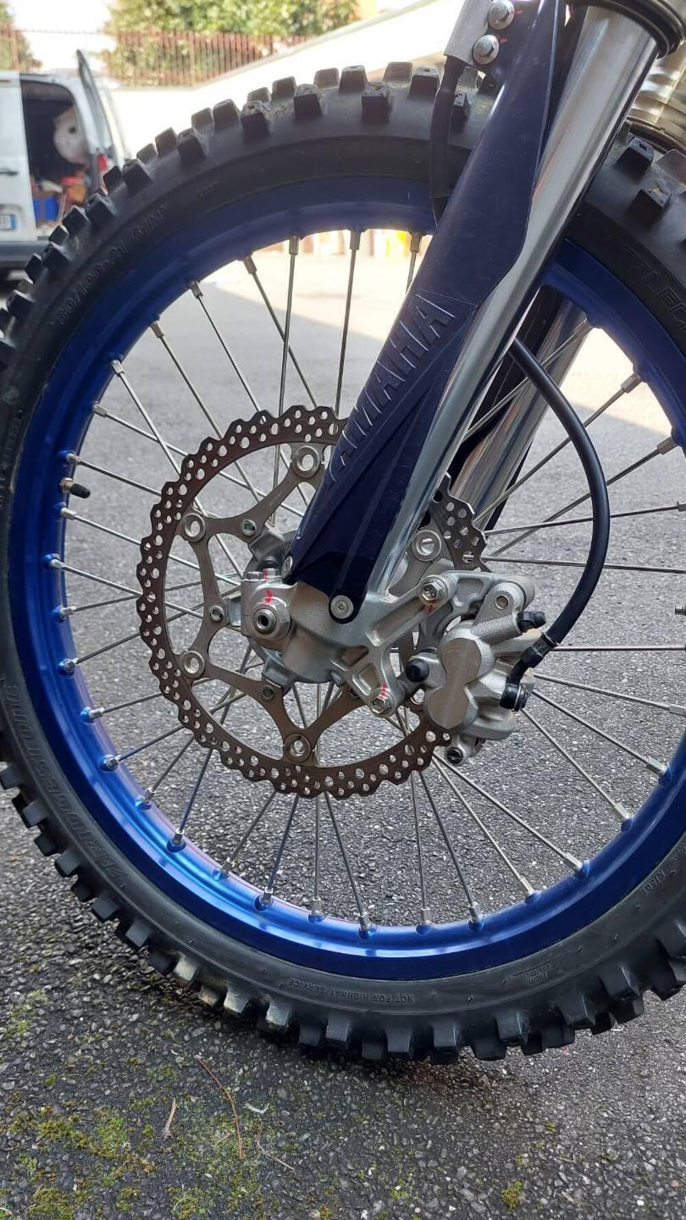 Yamaha YZ 125 (2023) (12)