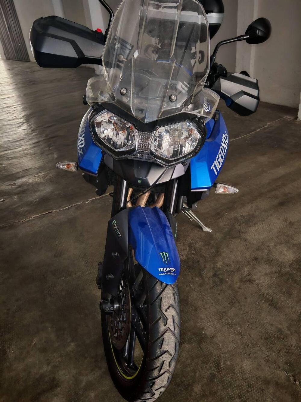 Triumph Tiger 800 XC (2015 - 17) (2)