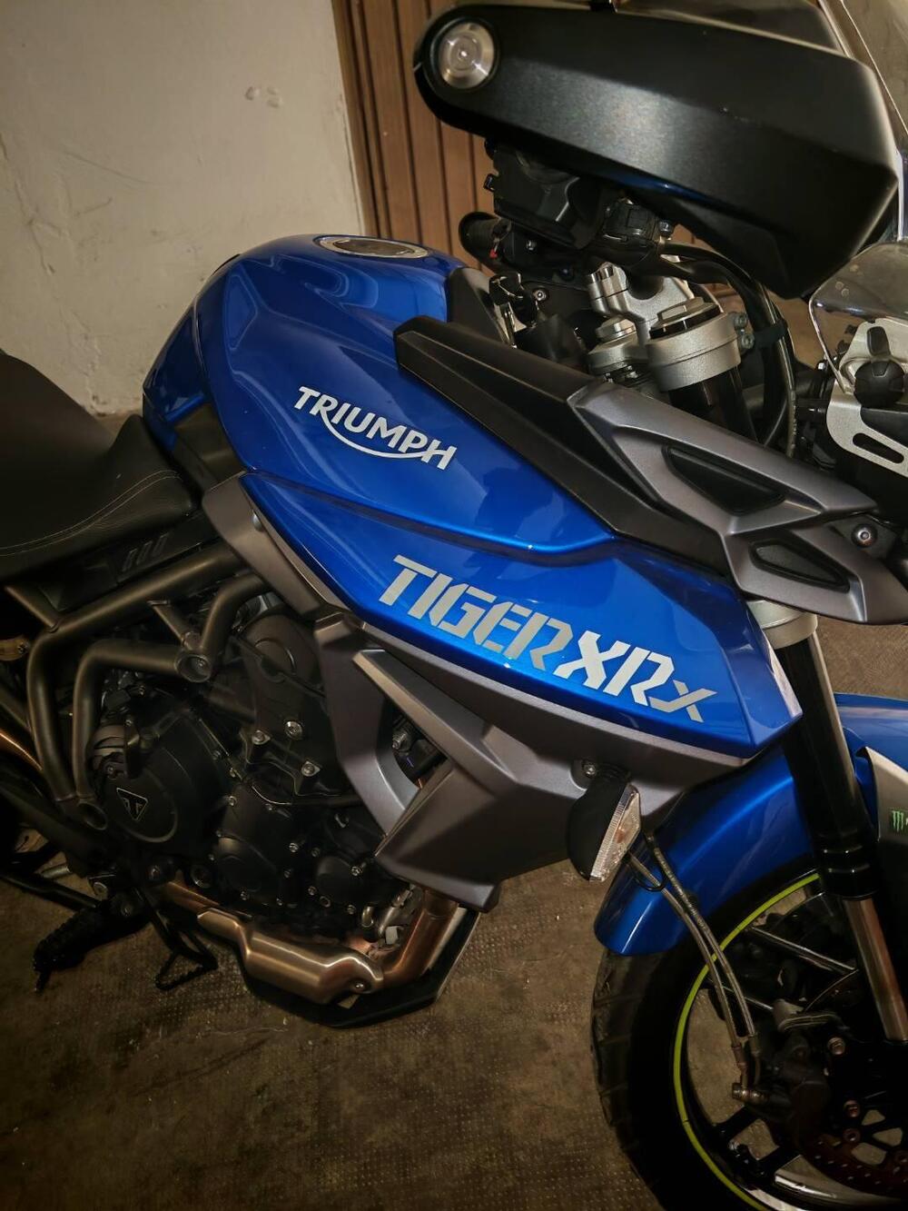 Triumph Tiger 800 XC (2015 - 17) (4)