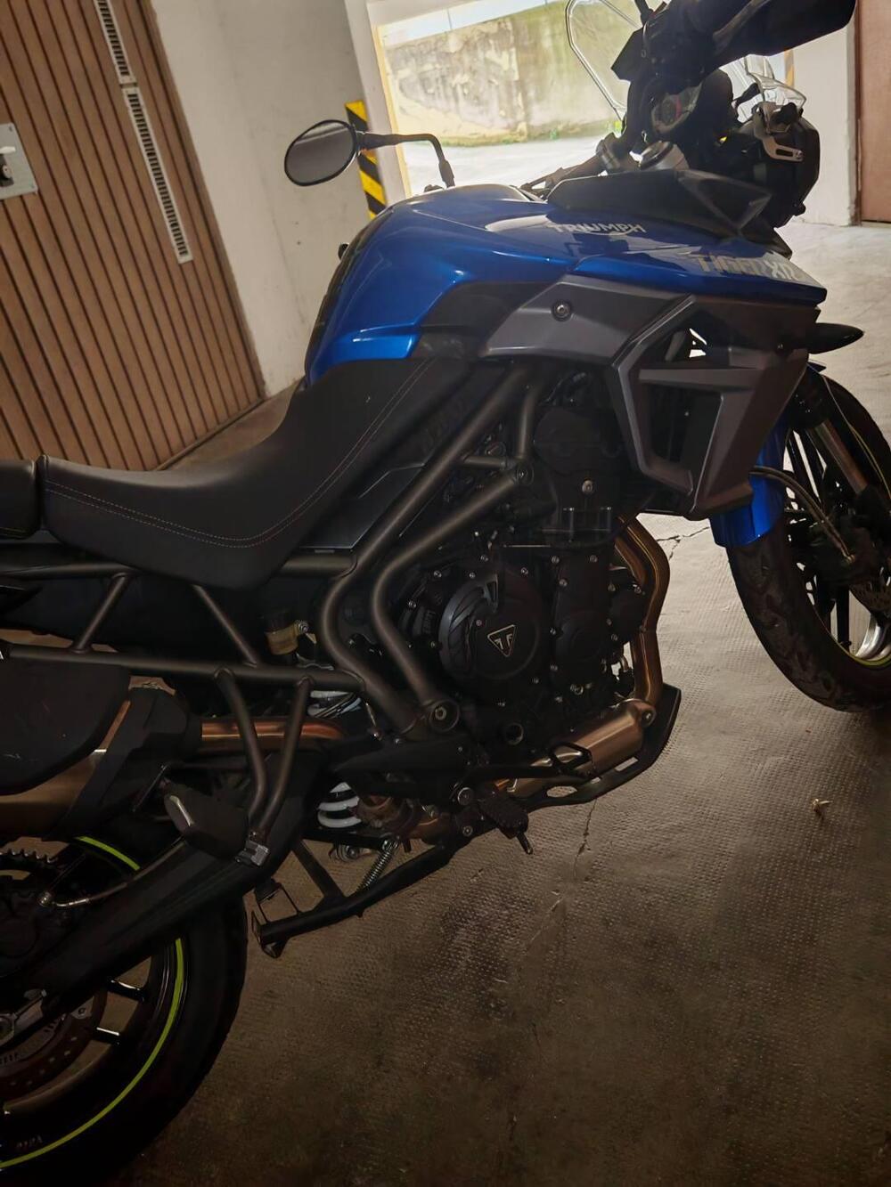 Triumph Tiger 800 XC (2015 - 17) (5)