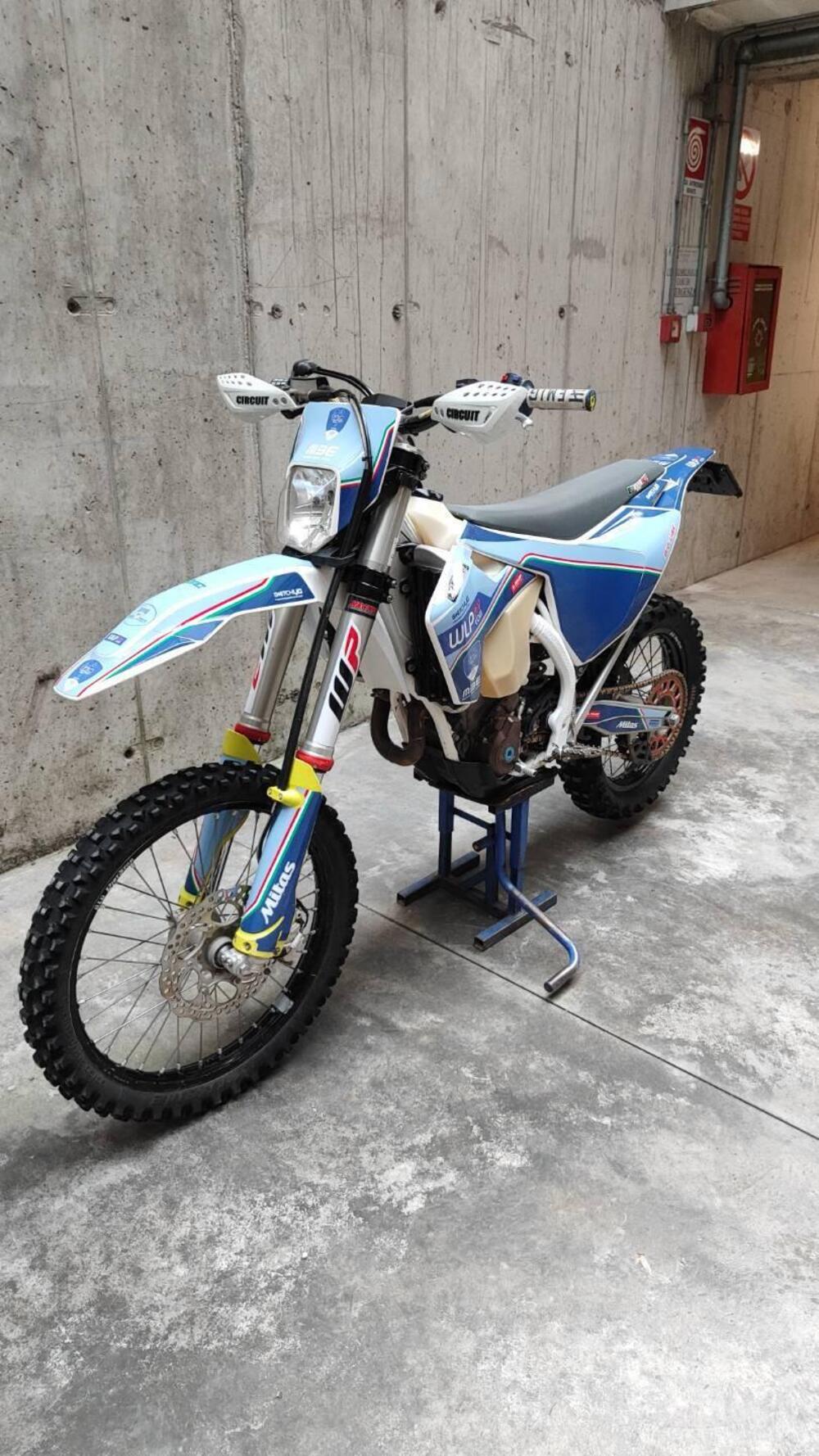 Husqvarna FE 350 (2018) (2)