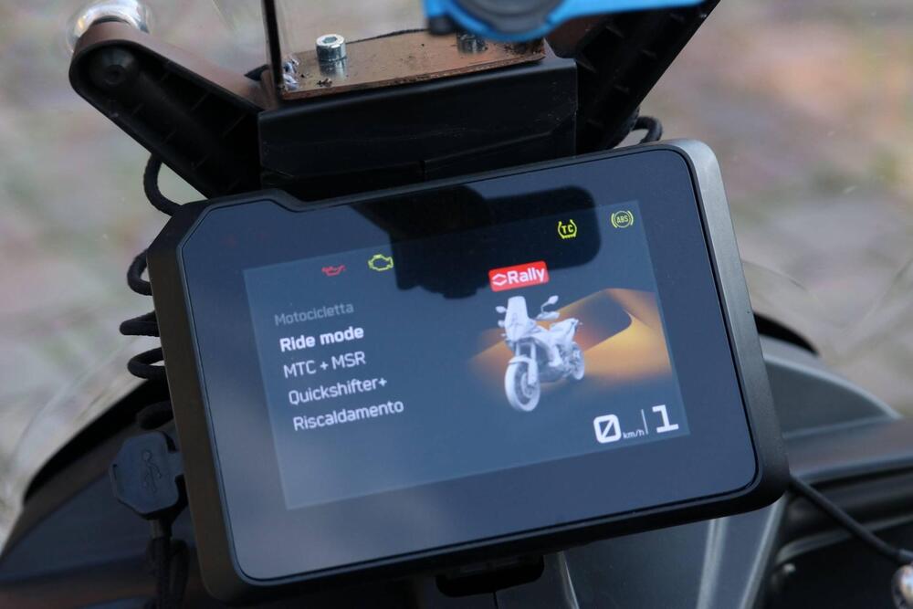 KTM 790 Adventure (2023 - 24) (9)