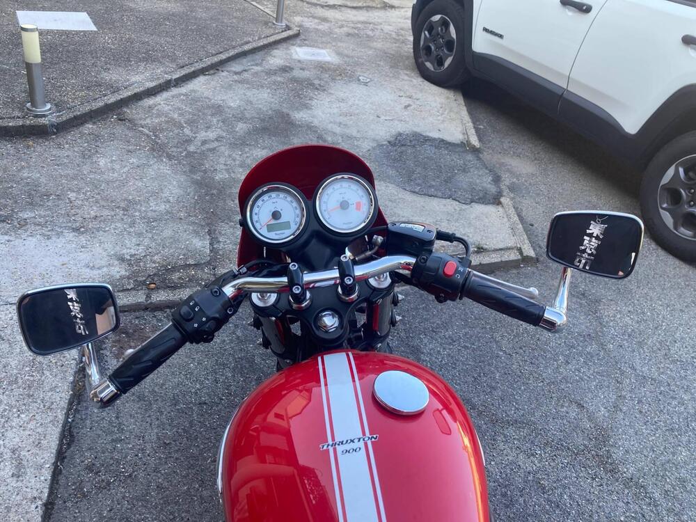Triumph Thruxton 900 (2004 - 15) (5)