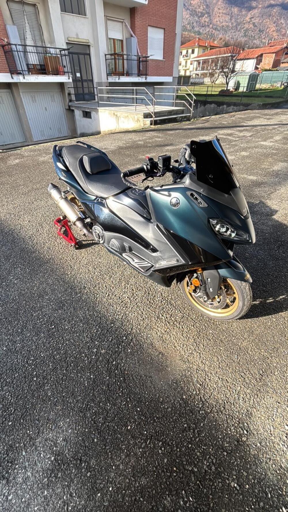 Yamaha T-Max 560 Tech Max (2022 - 24) (4)