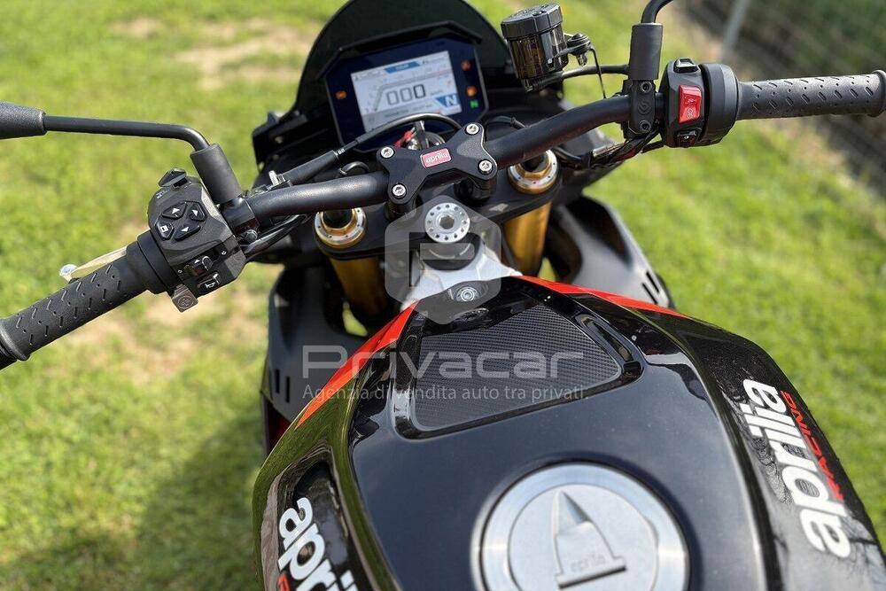 Aprilia Tuono V4 Factory (2021 - 24) (5)