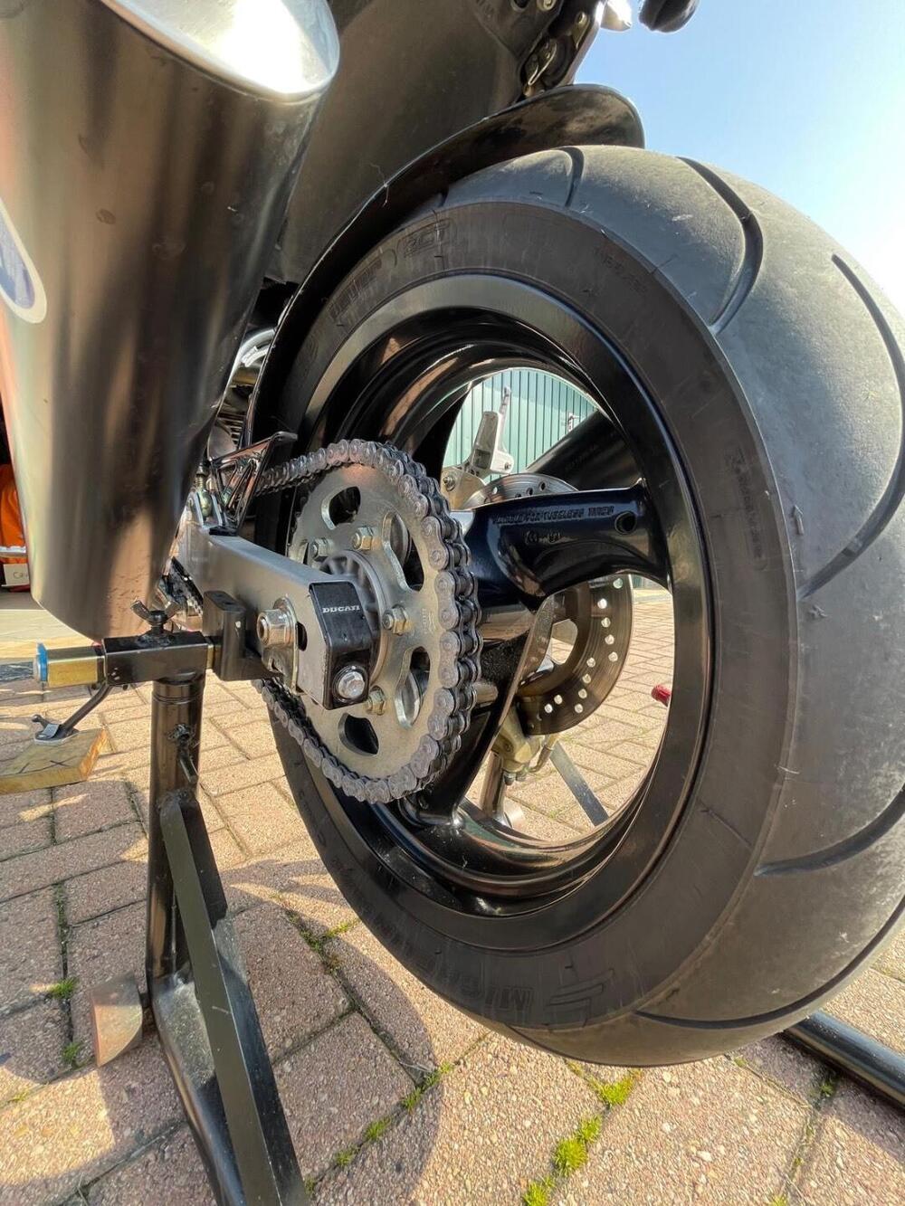 Ducati Monster 600 Dark (1998 - 01) (6)