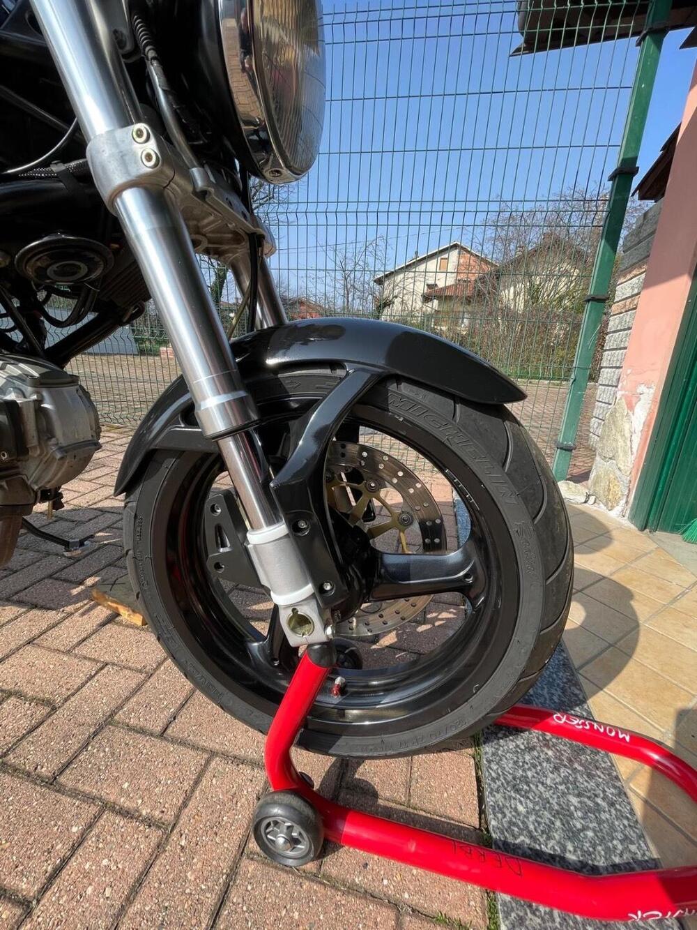 Ducati Monster 600 Dark (1998 - 01) (12)