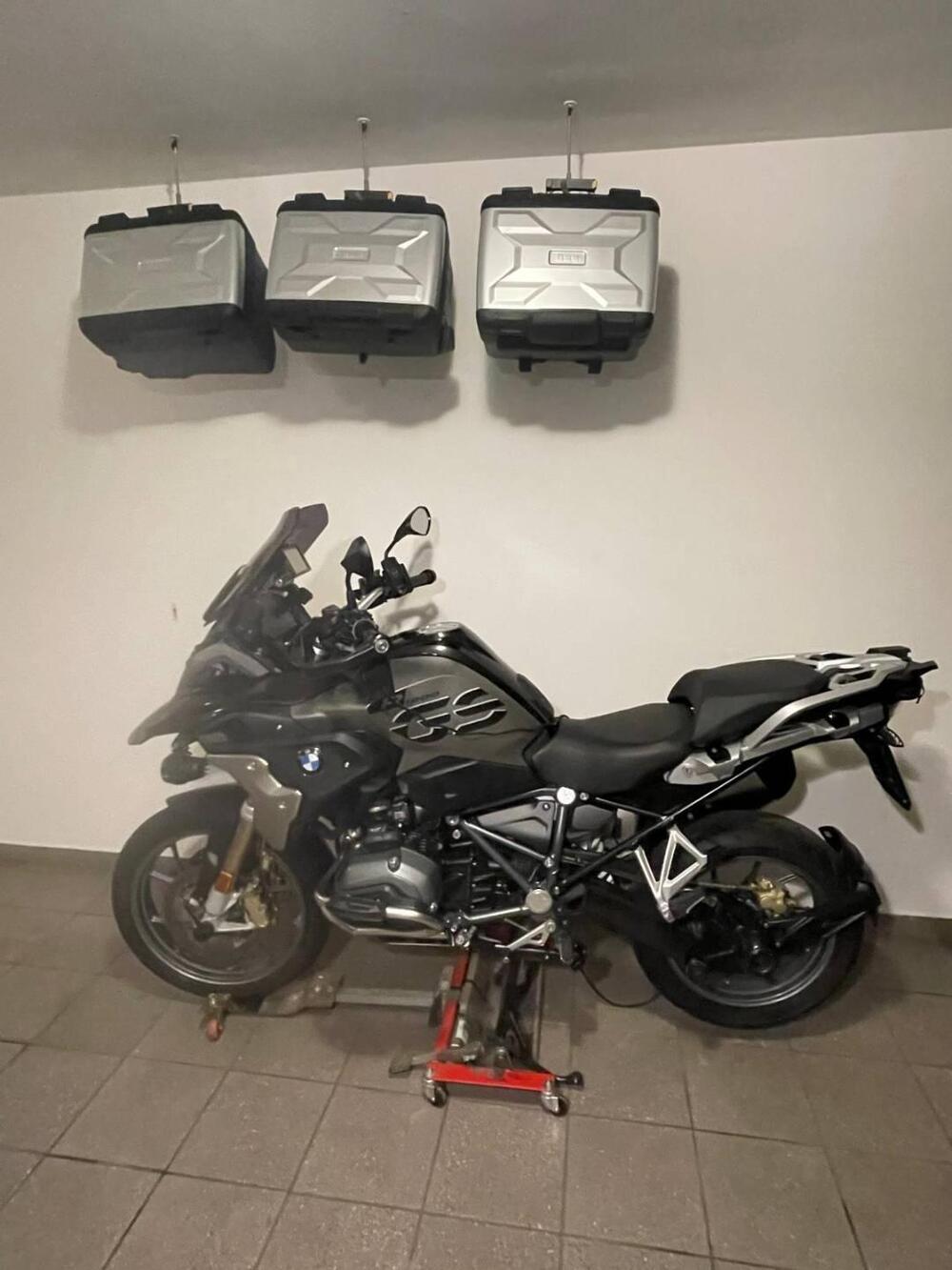 Bmw R 1200 GS (2017 - 18) (2)