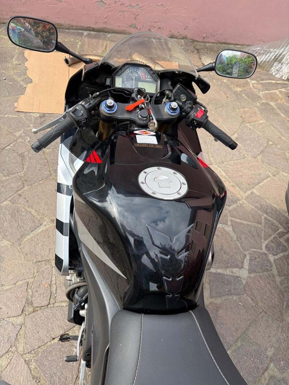 Honda CBR 600 RR (2005 - 06) (2)