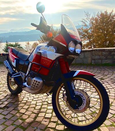 Honda Africa Twin XRV 750 (1992) usata