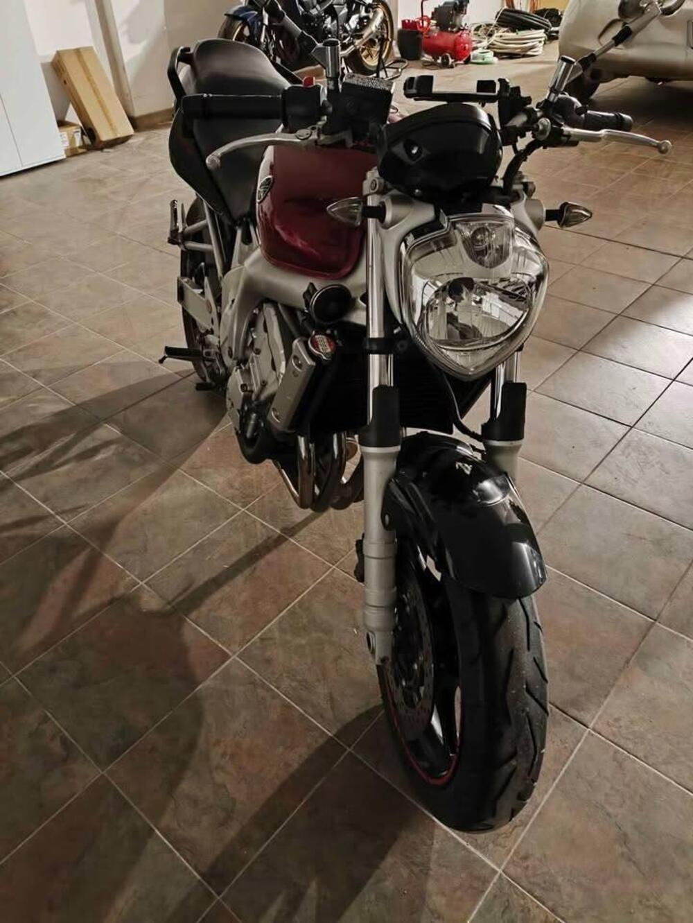 Yamaha FZ6 (2004 - 07) (5)