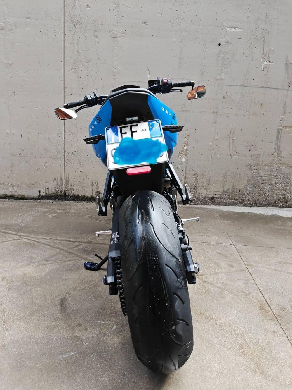 Suzuki GSX-8S (2023 - 24) (4)