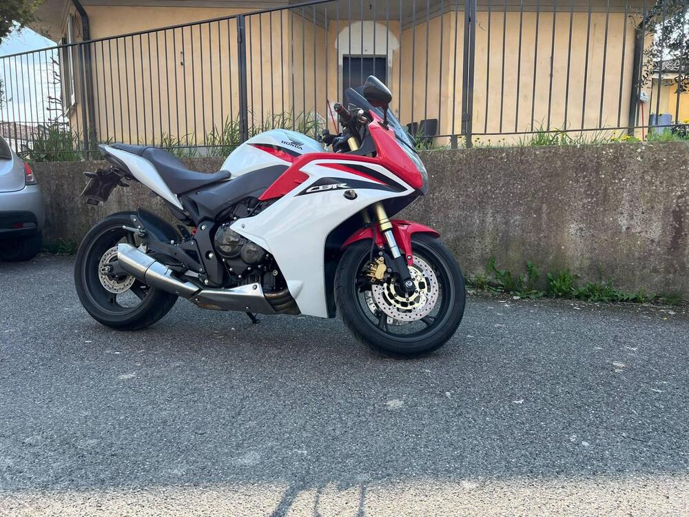 Honda CBR 600 F (2011 - 13) (11)