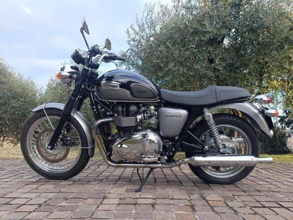 Triumph Bonneville T100 (2008 - 16) (4)