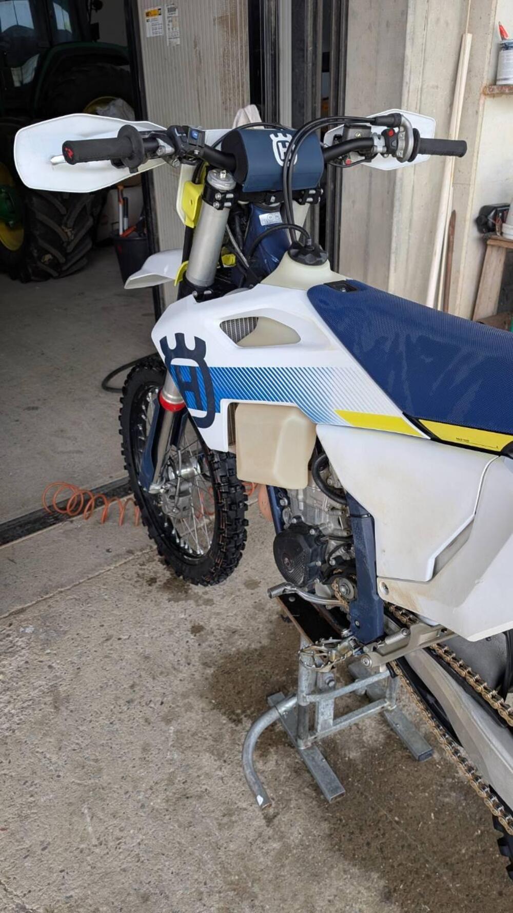 Husqvarna FE 450 (2024) (6)