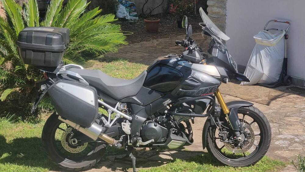 Suzuki V-Strom 1000 ABS No compromise LE (2015 - 17) (2)