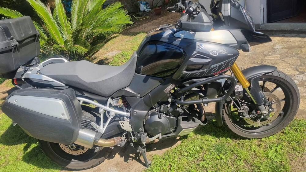 Suzuki V-Strom 1000 ABS No compromise LE (2015 - 17) (4)