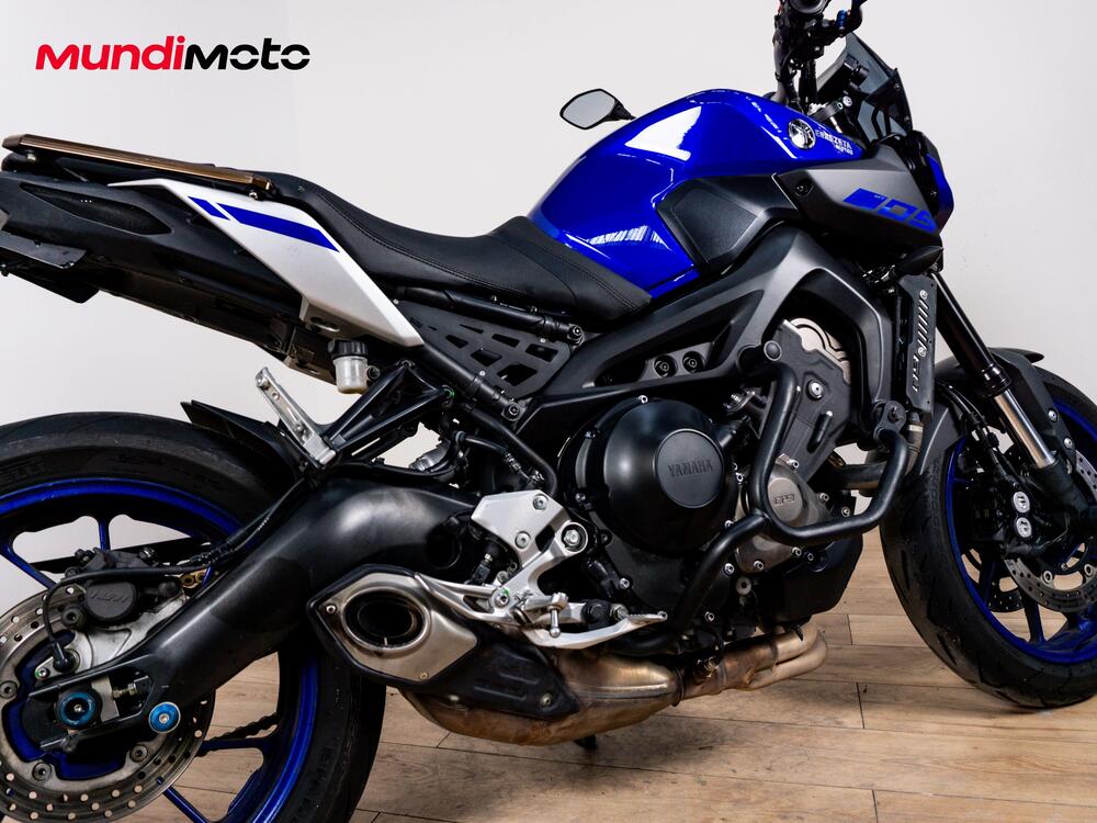 Yamaha MT-09 ABS (2013 - 15) (4)