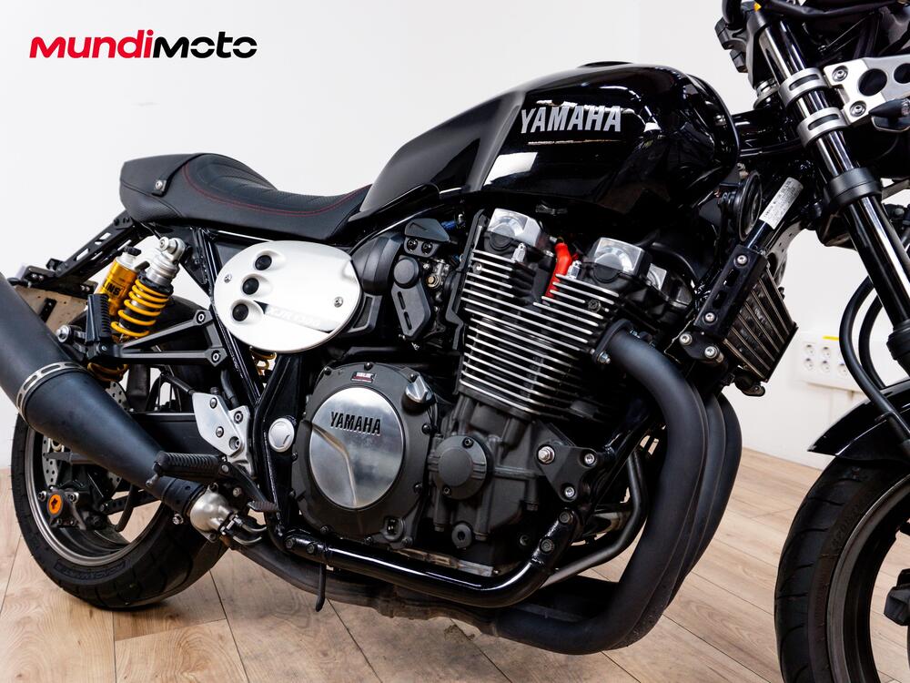 Yamaha XJR 1300 60th Anniversary (2015 - 16) (4)