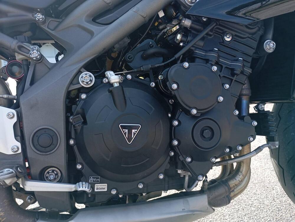Triumph Speed Triple 1050 S ABS (2016 - 17) (11)
