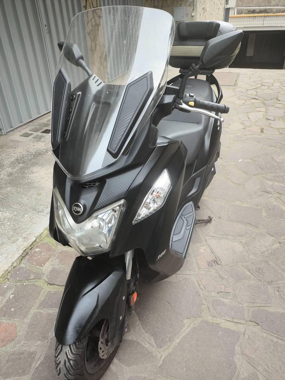 Sym Joymax 300 Z ABS (2018 - 20) (5)