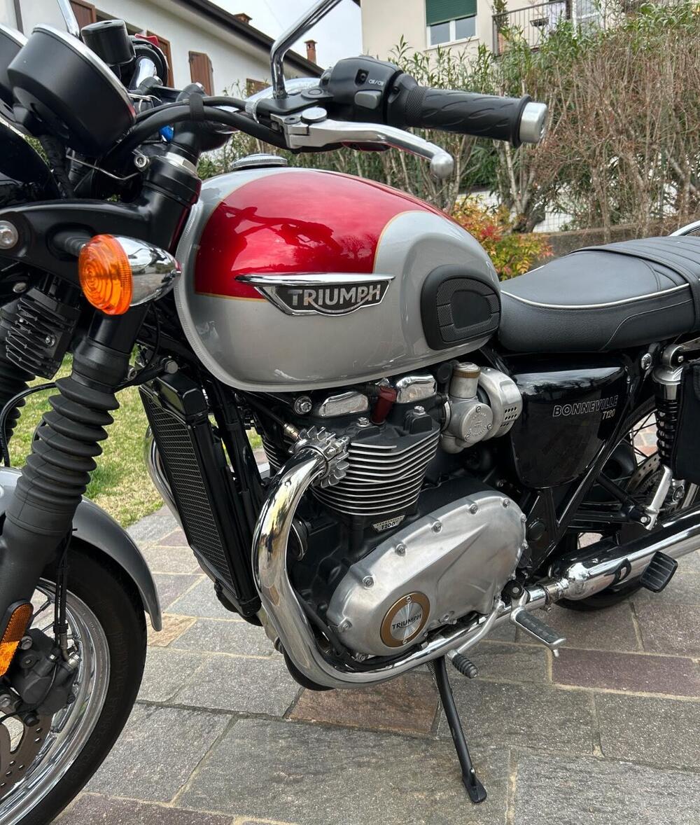 Triumph Bonneville T120 (2016 - 20) (7)