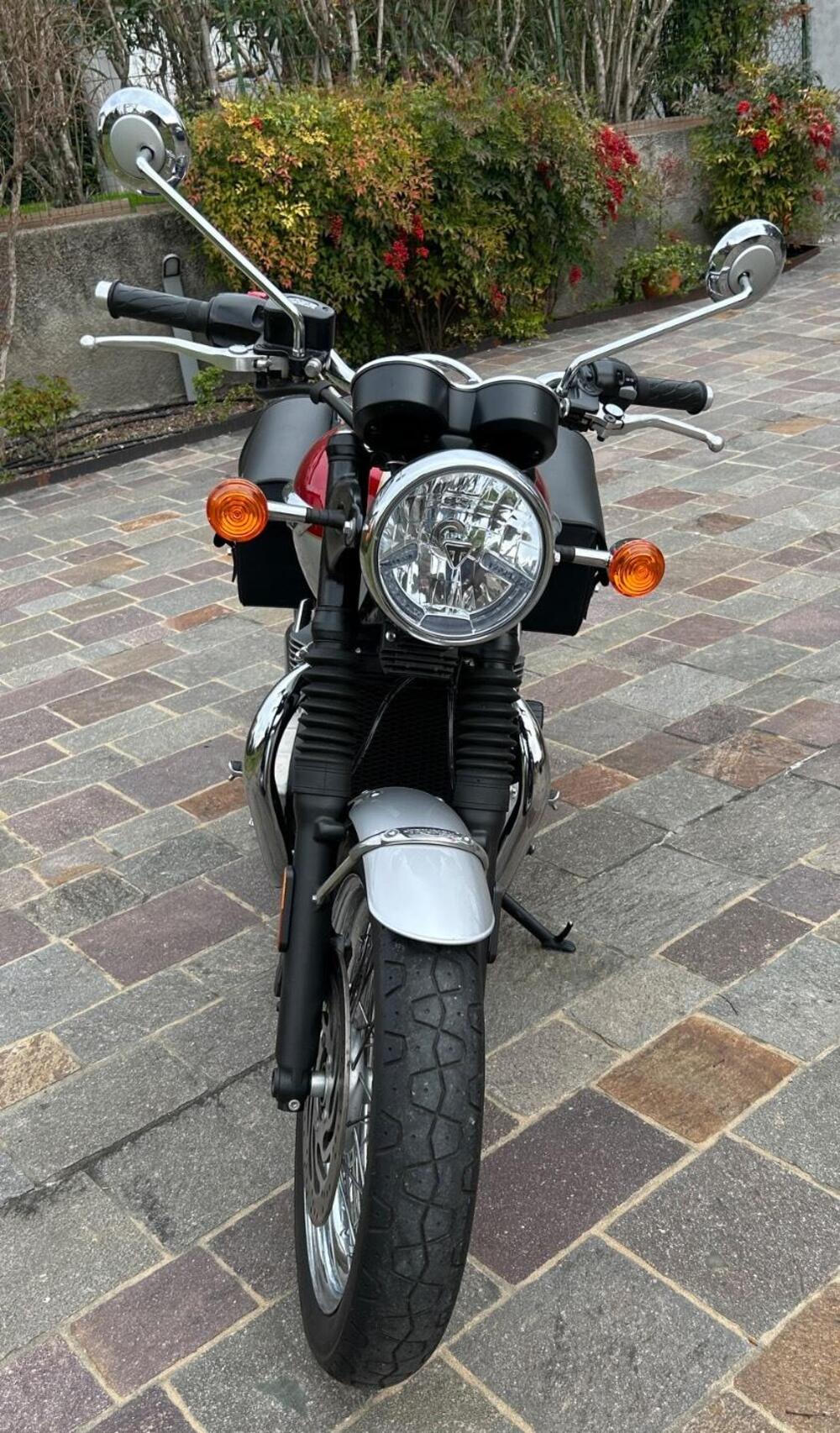 Triumph Bonneville T120 (2016 - 20) (12)