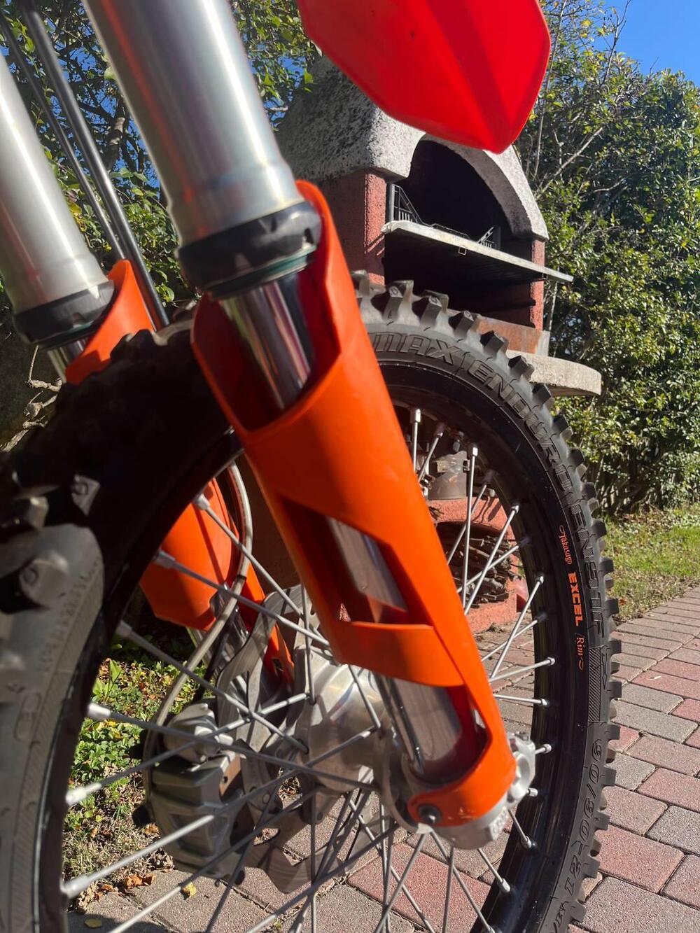 KTM 125 EXC (2010) (12)