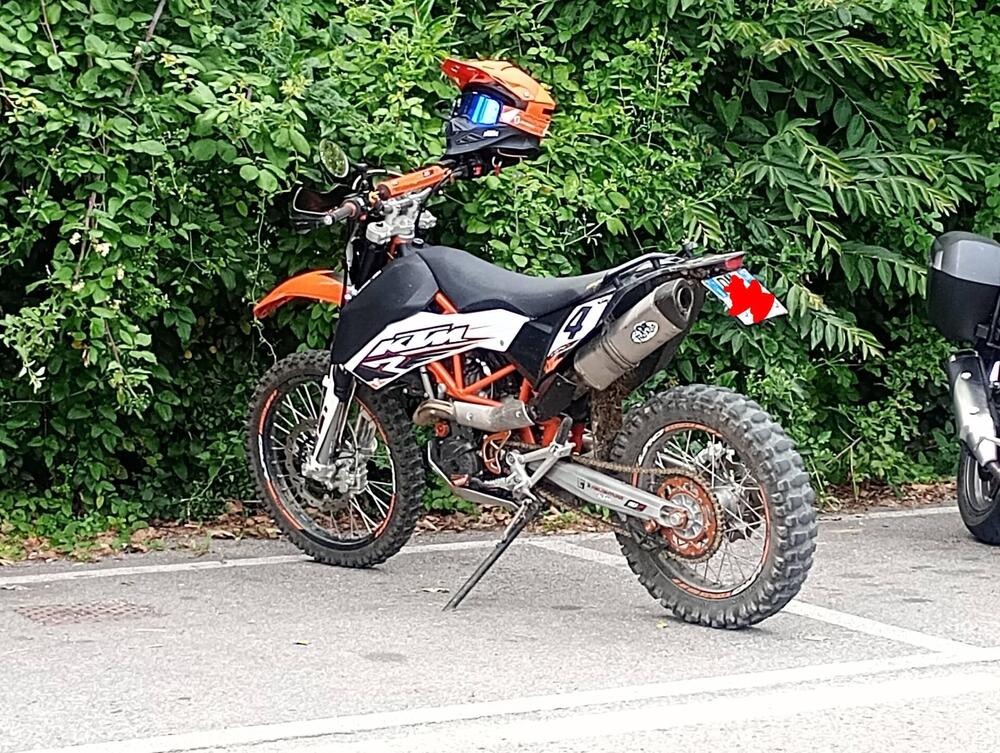 KTM 690 Enduro R (2009 - 11) (5)