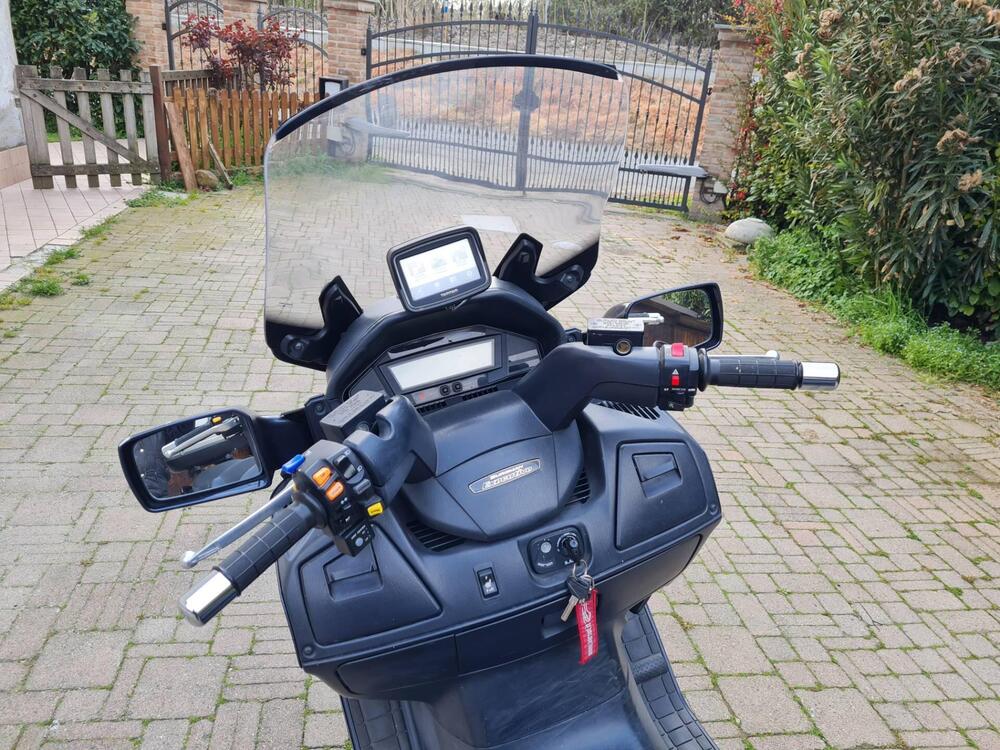 Suzuki Burgman AN 650 Executive ABS (2013 - 17) (4)