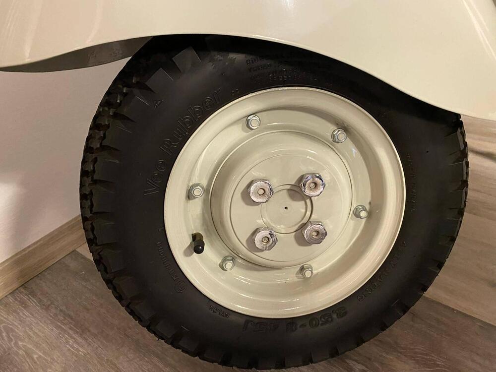 Piaggio Vespa Struzzo VL3T 150 (4)