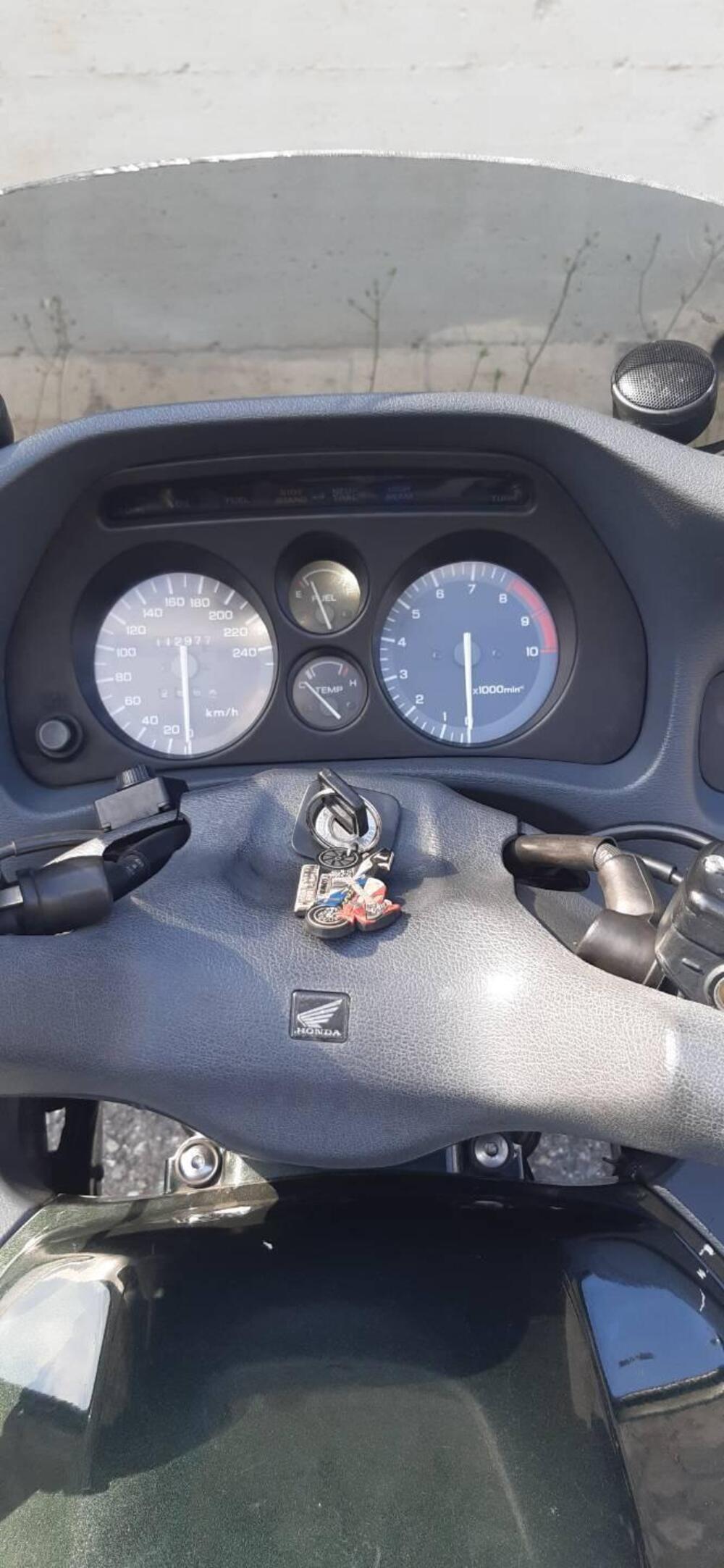 Honda ST 1100 Pan European (1991 - 02) (3)