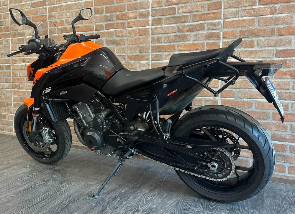 KTM 890 Duke (2021 - 23) (10)