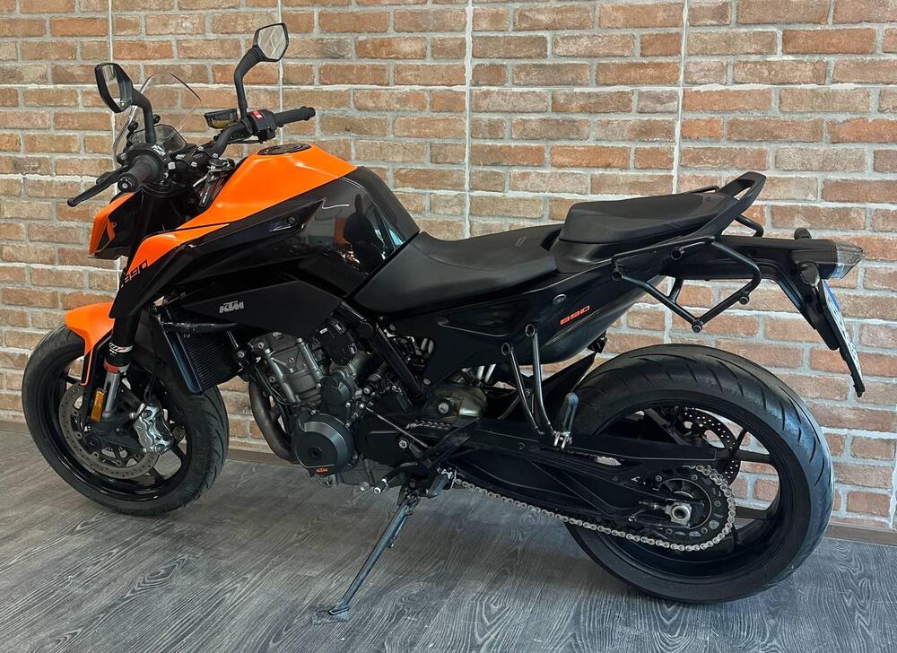 KTM 890 Duke (2021 - 23) (7)