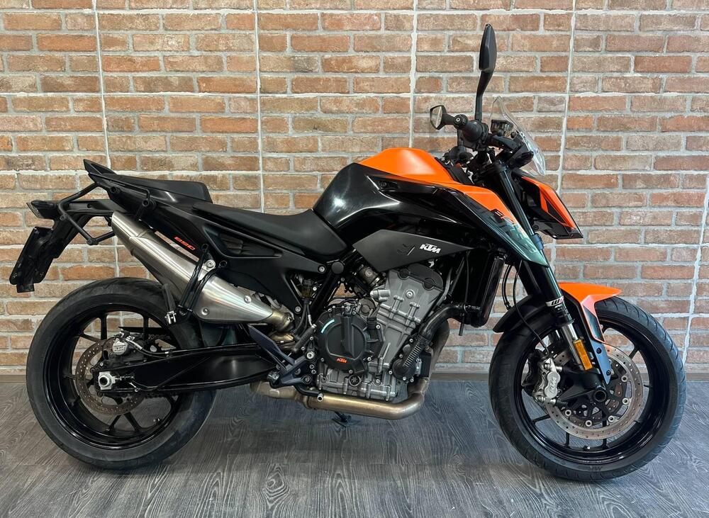 KTM 890 Duke (2021 - 23) (2)