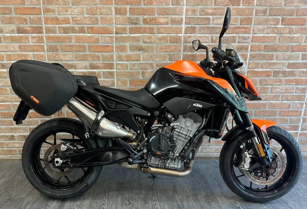 KTM 890 Duke (2021 - 23) (4)