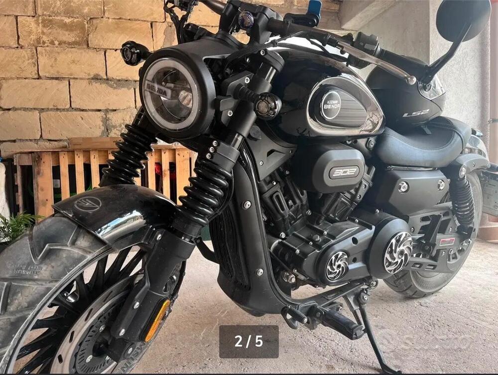 Keeway Motor V302 C (2022 - 26) (2)