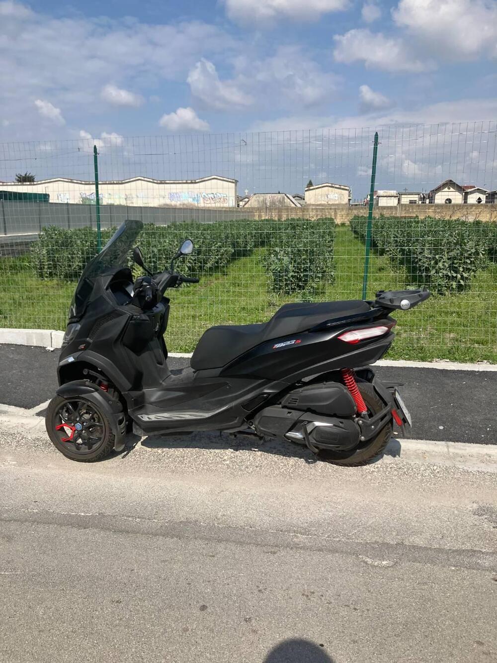 Piaggio MP3 400 ABS Hpe (2023 - 25) (2)