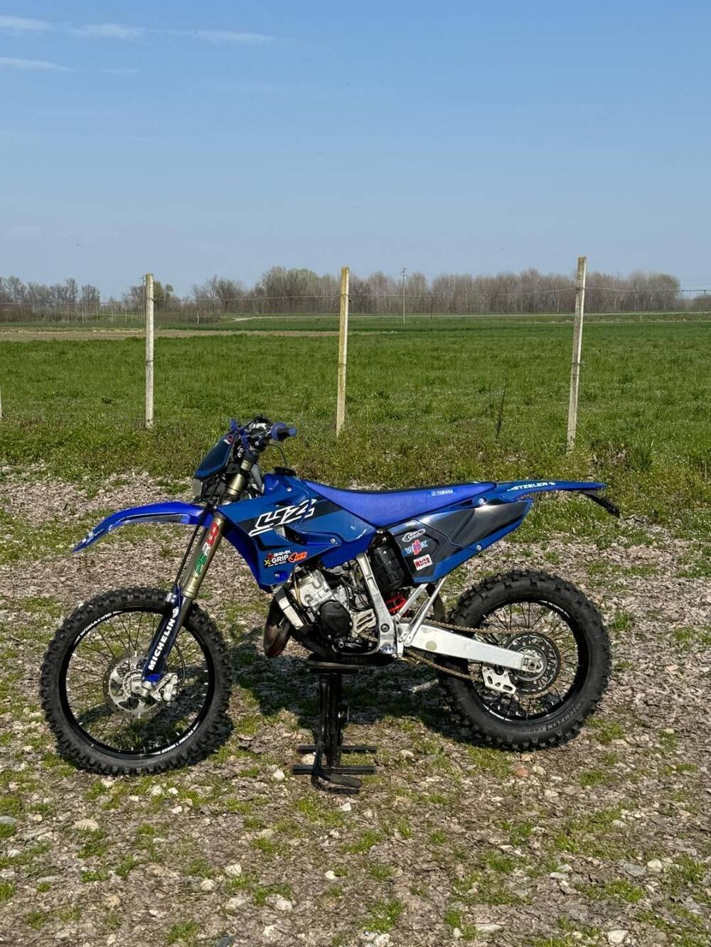 Yamaha YZ 125 (2016) (4)