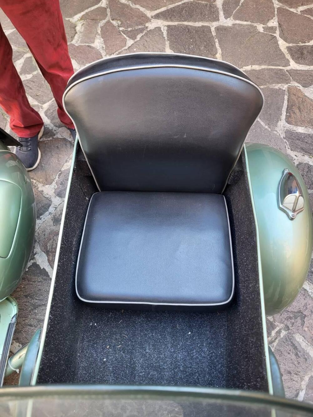 Piaggio VESPA 125 SIDECAR V3IT (7)